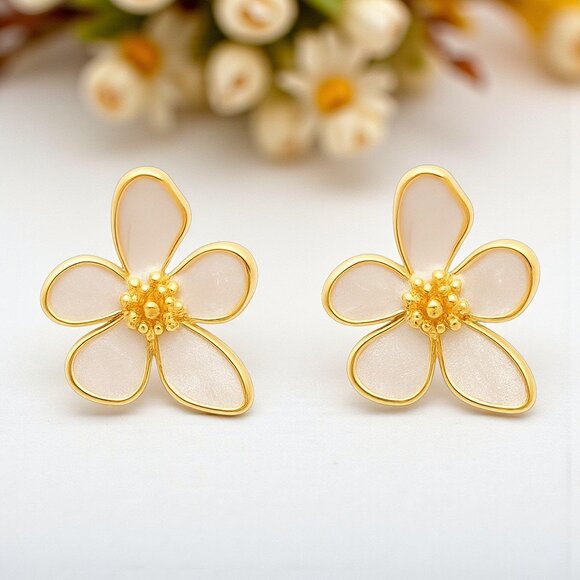 🆕️Chic Blossom Bling: 14K Gold Plated Camelia Cute Dainty Stud Earrings 🌸✨ - Picture 1 of 14